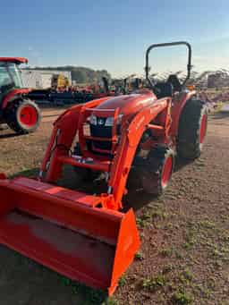 2022 KUBOTA L4701HST