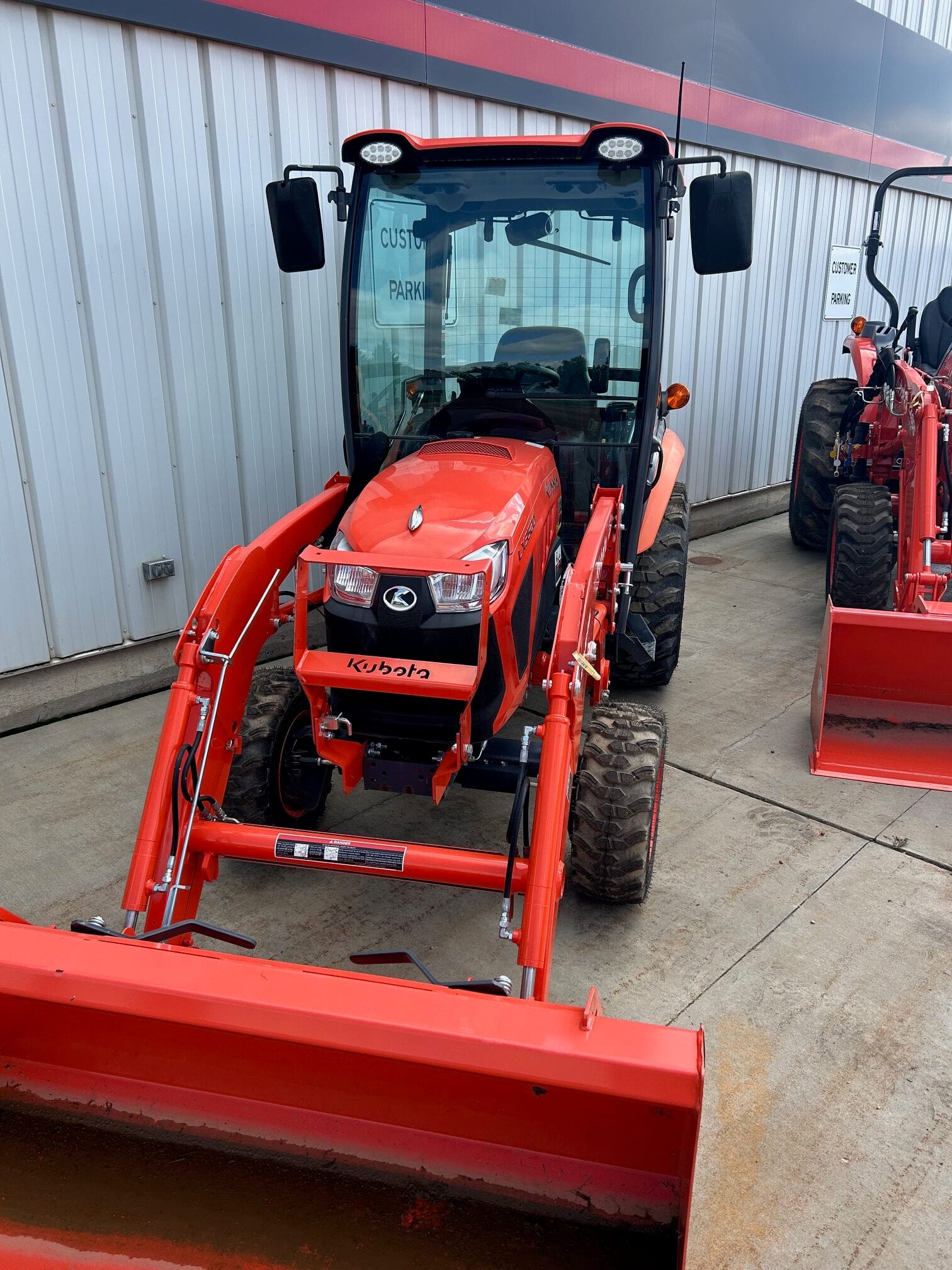 2023 KUBOTA LX3520HSDC