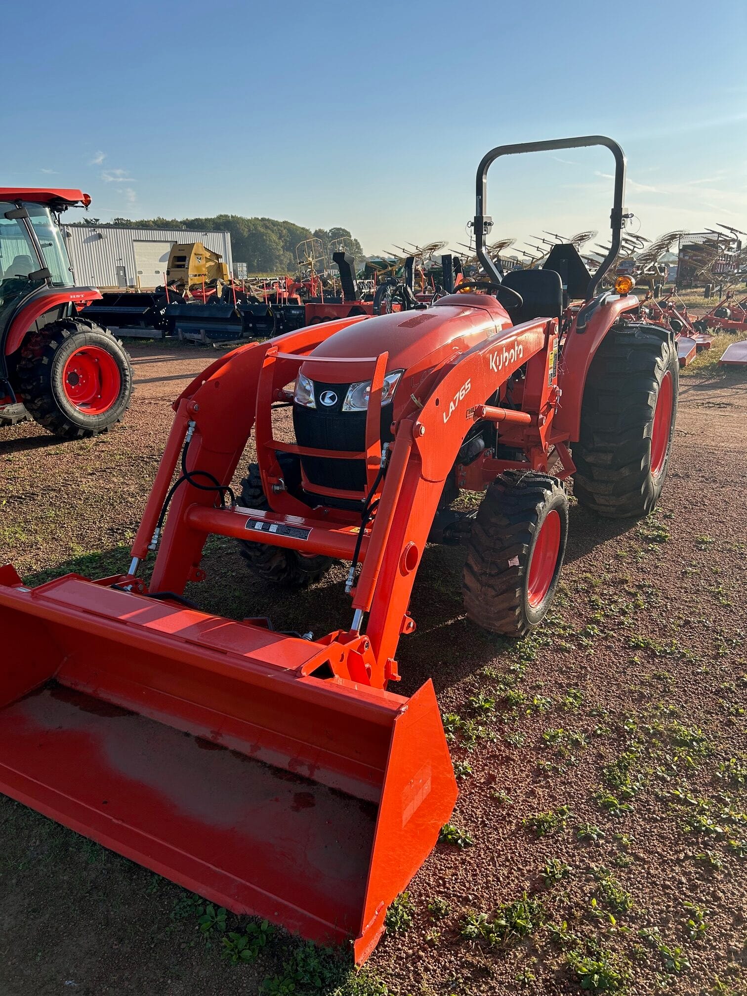 2022 KUBOTA L4701HST