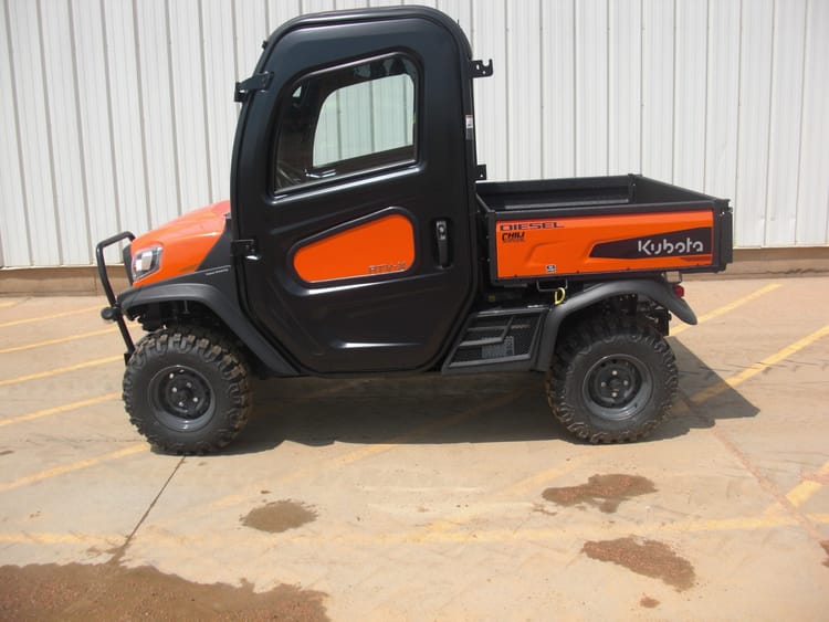 Kubota RTV-X Cab