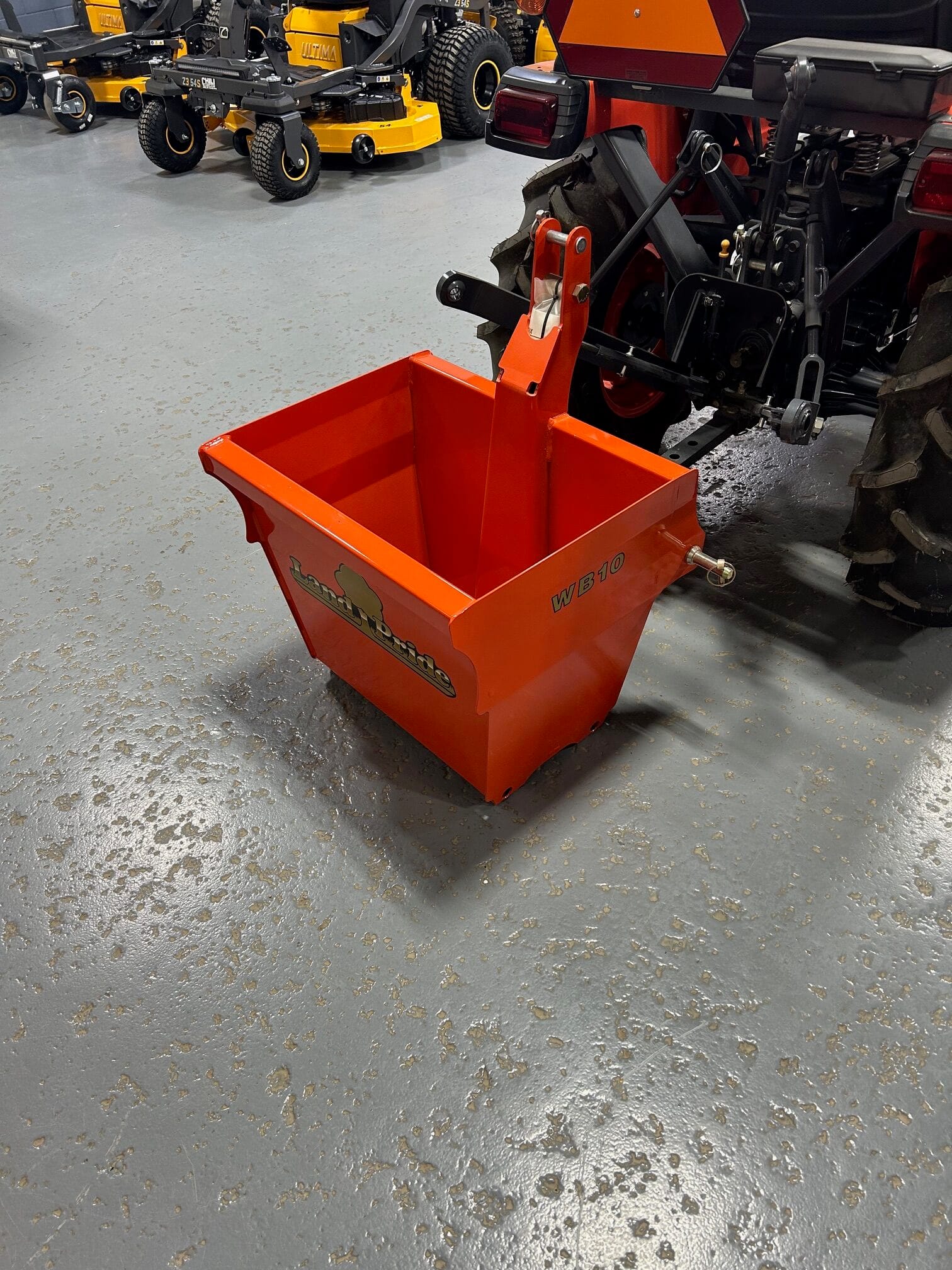 2022 WB10 Weight Box