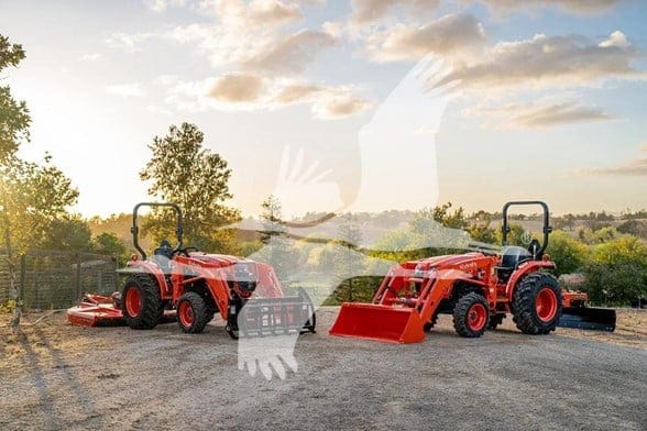 2023 KUBOTA L3302HST