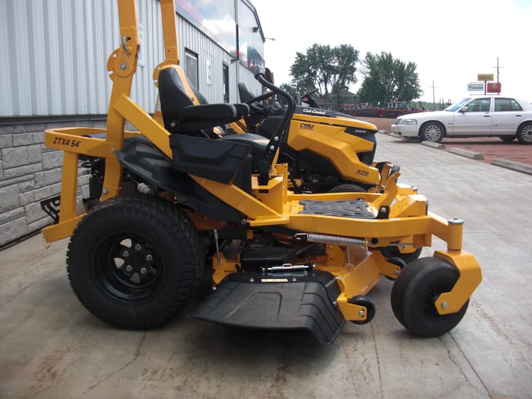 Cub Cadet ZT3 60